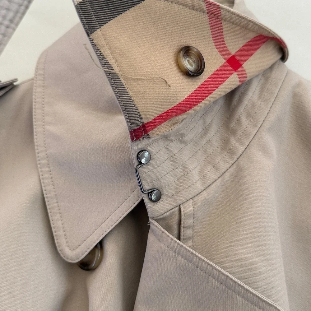 BURBERRY Women’s ‘Marystow’ Double Breasted Short Trench Coat US 12 “As Is” - Picture 4 of 16